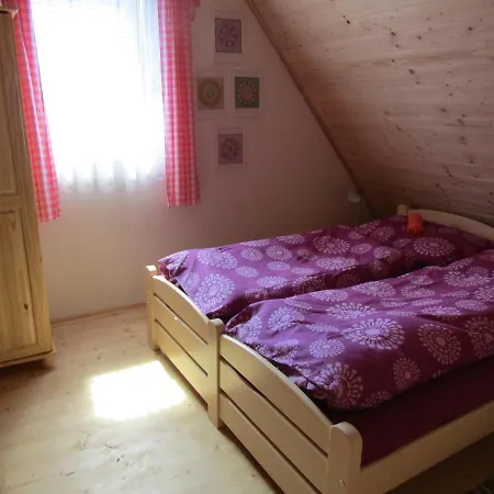 Rekreacni Dum V Brdech Pod Svatou Annou